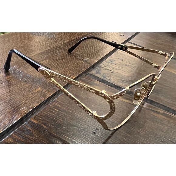 Vintage Christian Dior 2842 Oval Eyeglass Frames Gold  display picture 1